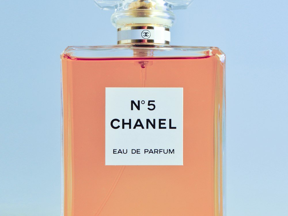 Perfume bottle photograph